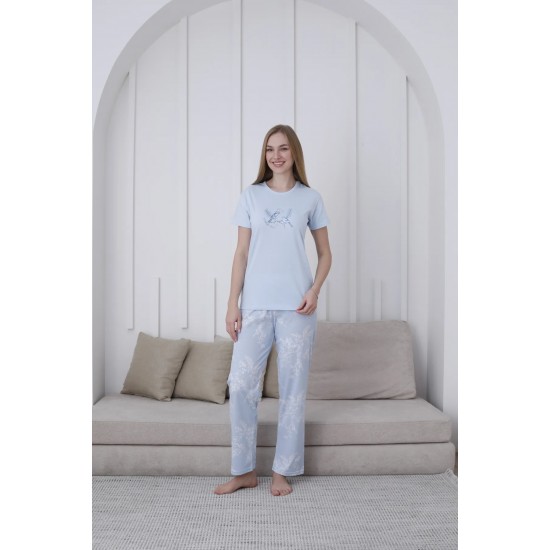 Yumuşacık Dokunuş: %100 Pamuk Kadın Pijama – Desenli, Bebek Mavisi, Yazlık Model