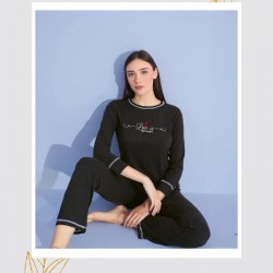 Şık Ve Rahat Siyah Kadın Uzun Kollu Pijama Takımı Alt-üst Takım